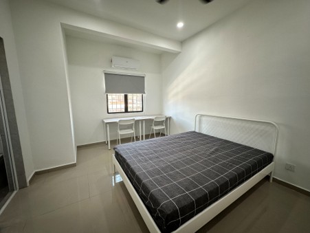 Room2